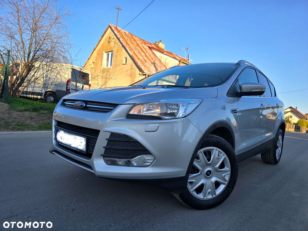 Ford Kuga - 1