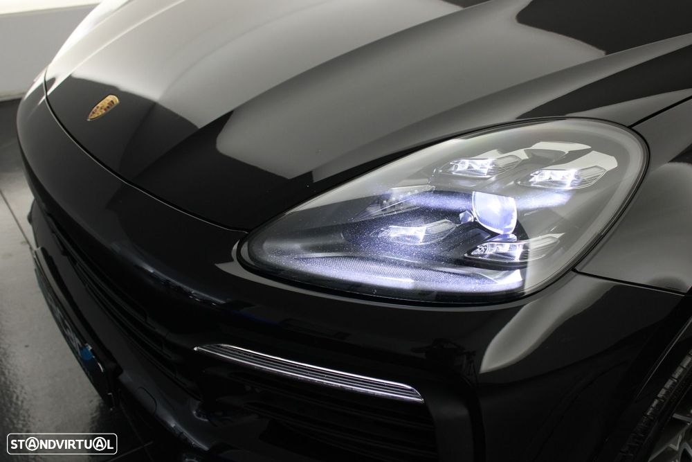 Porsche Cayenne E-Hybrid - 41