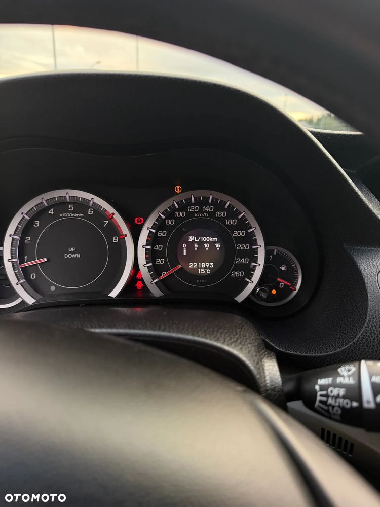 Honda Accord 2.0 Comfort - 10