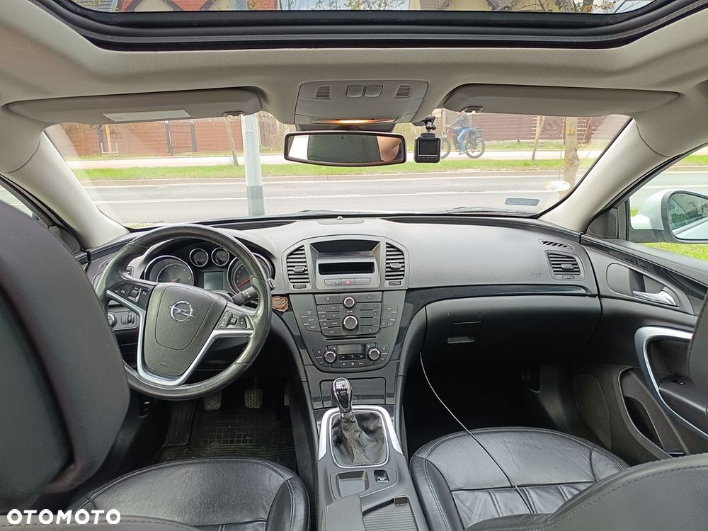 Opel Insignia - 9