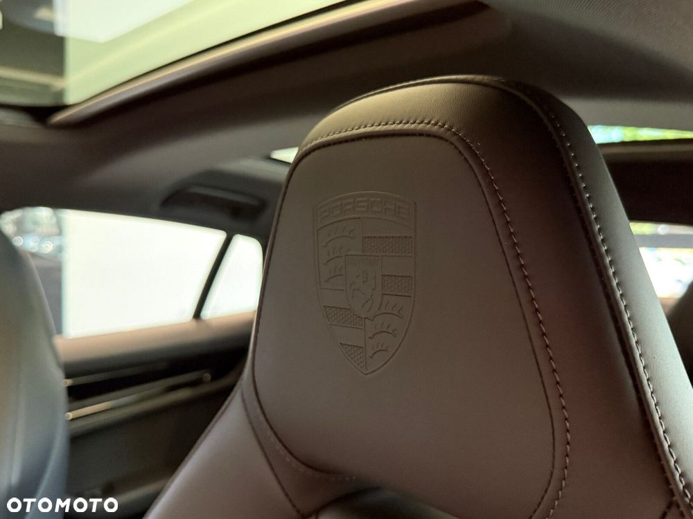Porsche Panamera - 13