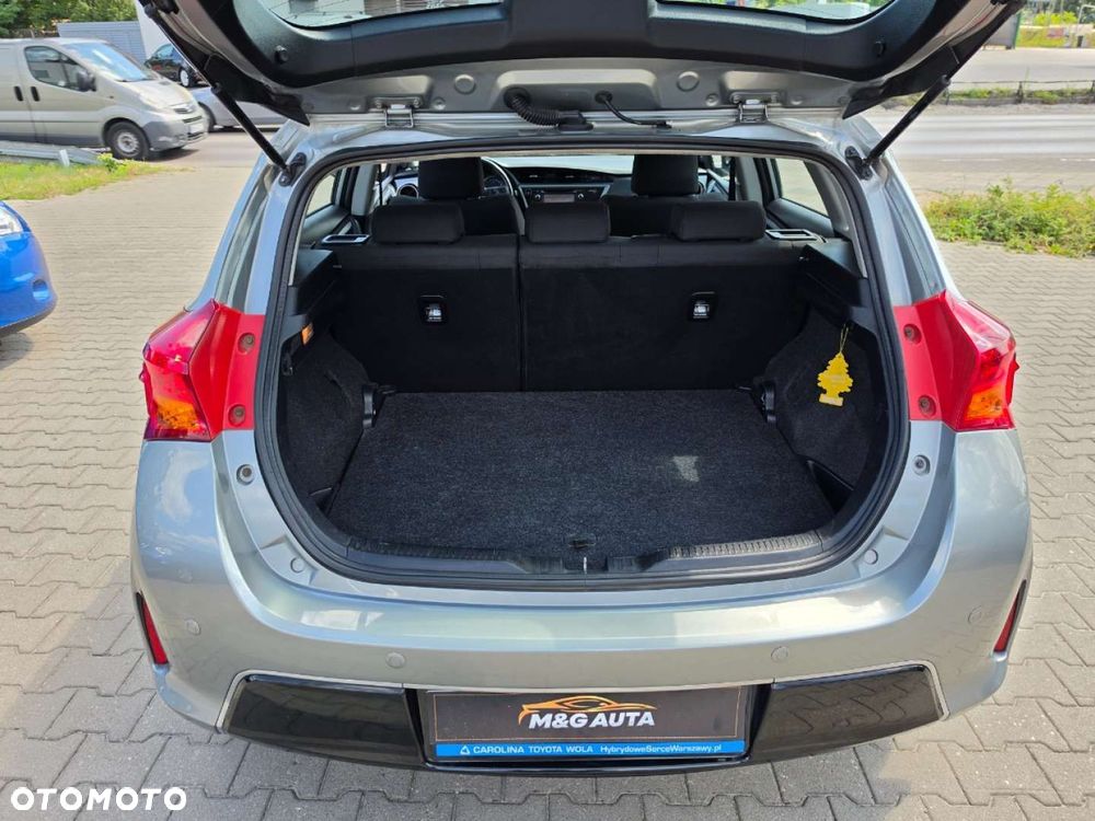 Toyota Auris - 17