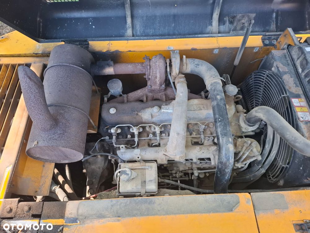 JCB JS 210L - 9