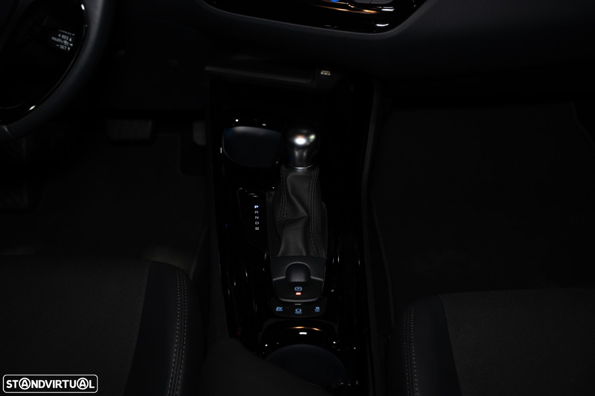 Toyota C-HR 1.8 Hybrid Exclusive - 25