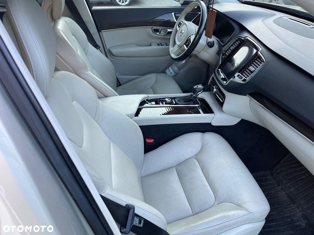 Volvo XC 90 T6 AWD Geartronic Inscription - 17