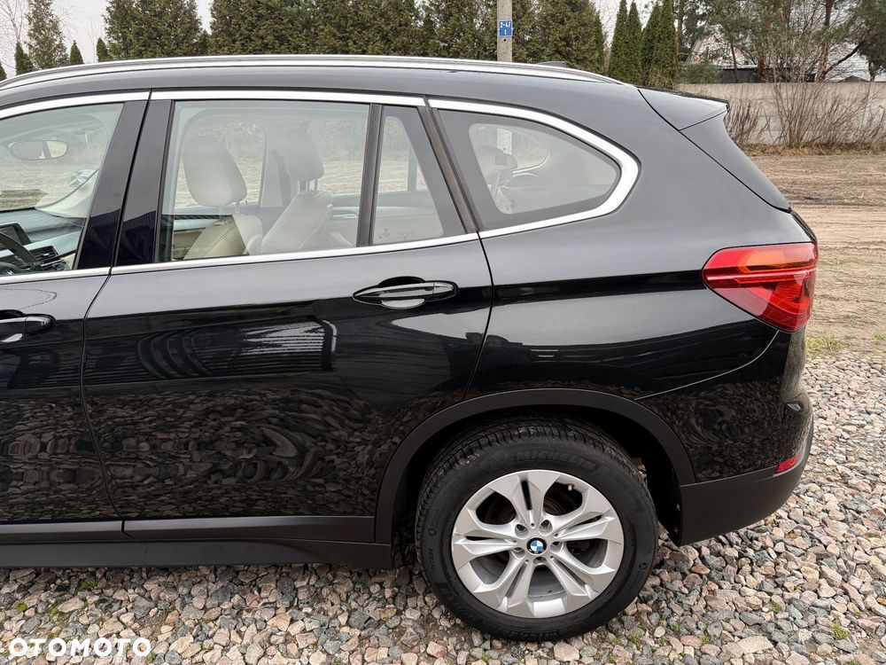 BMW X1 sDrive18d Advantage - 9