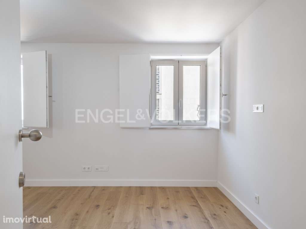 T2 com Remodelação de Excelência em Campo de Ourique - Grande imagem: 3/24