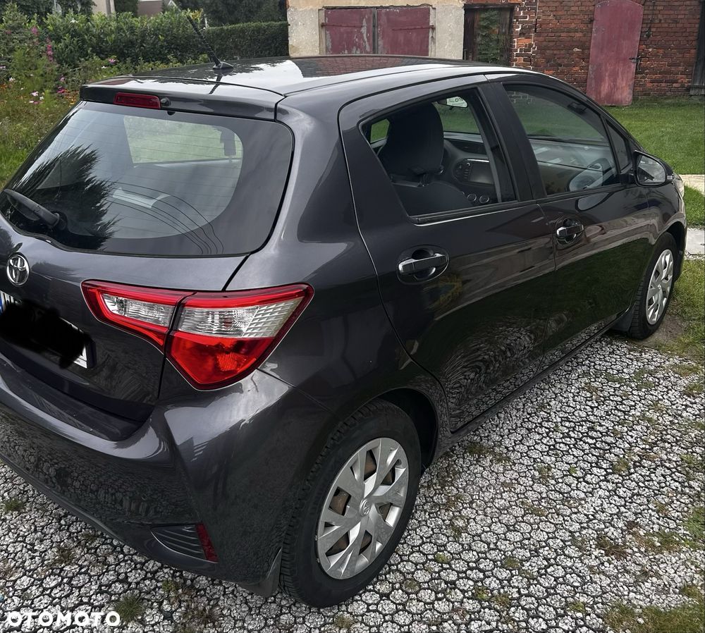 Toyota Yaris - 3