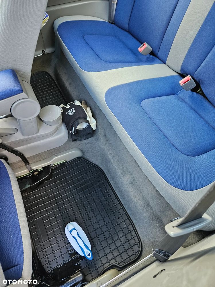 Volkswagen New Beetle 1.9 TDI - 10