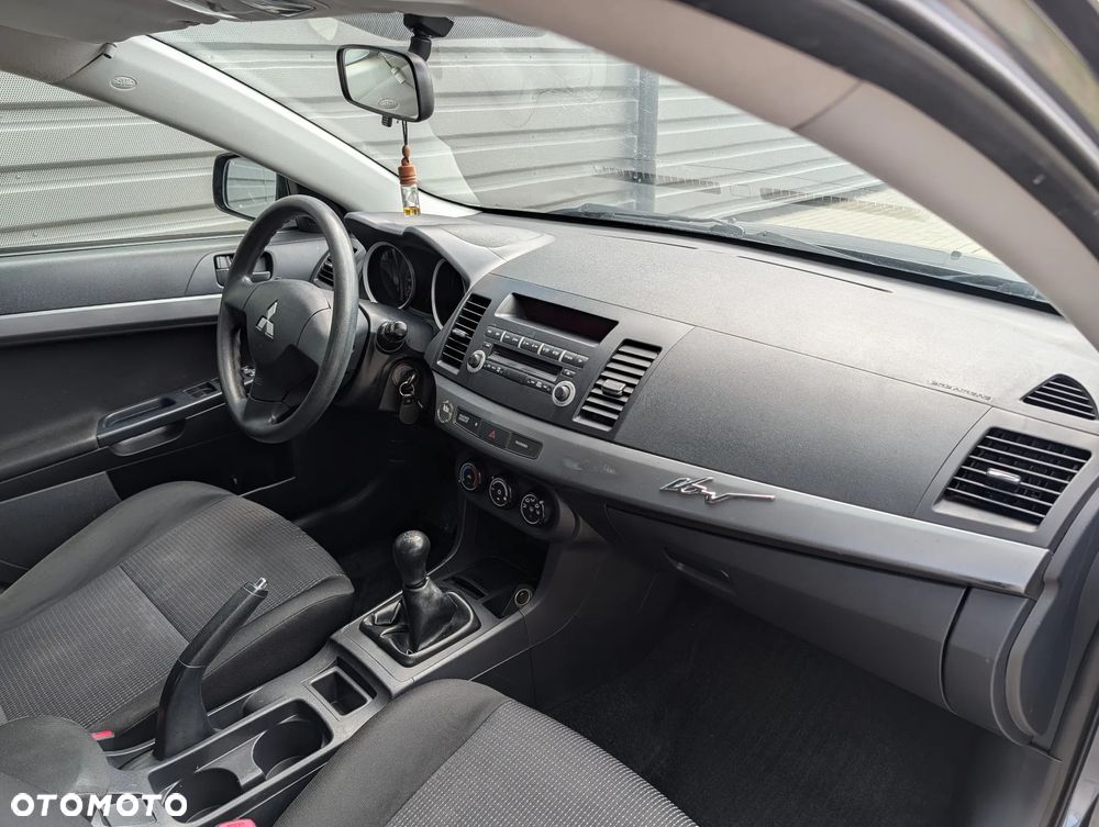 Mitsubishi Lancer 1.8 Instyle - 13