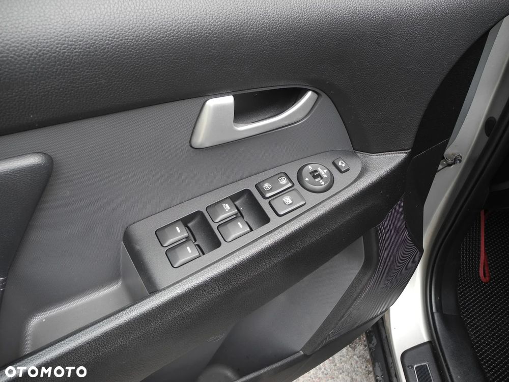 Kia Sportage 2.0 CRDI XL AWD - 22