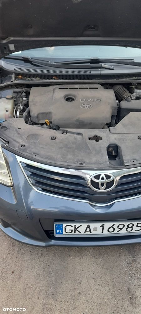 Toyota Avensis 2.2 D-4D Premium - 18