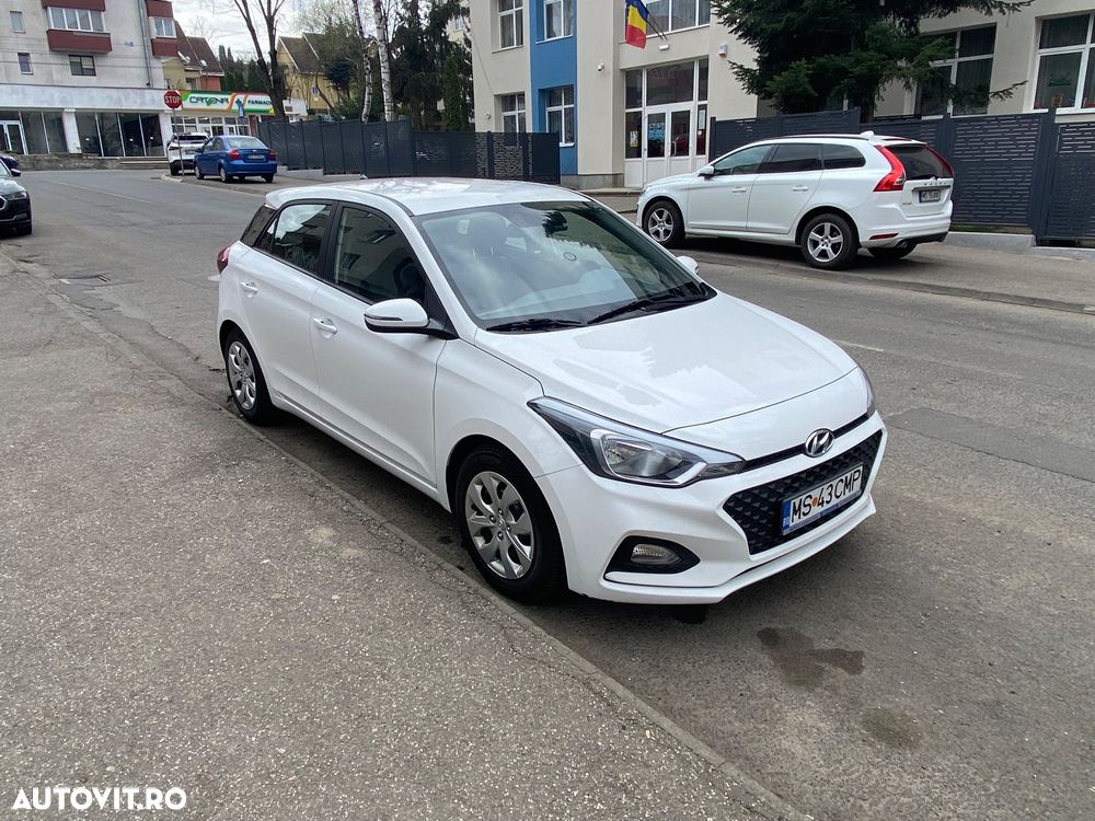 Hyundai i20 1.25 84CP M/T Comfort - 1