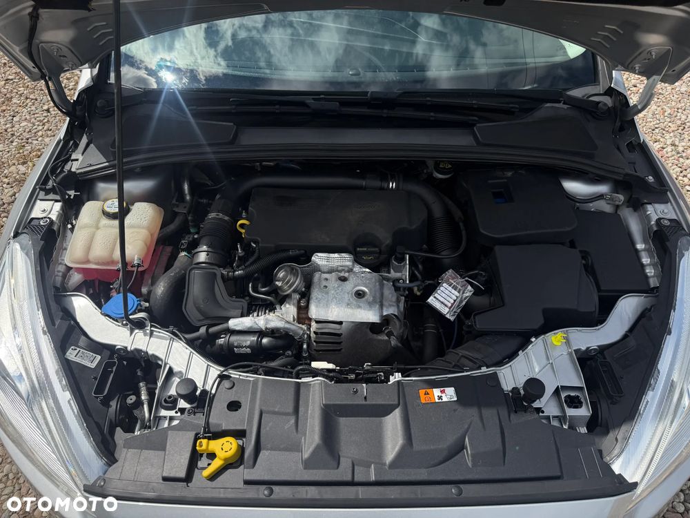 Ford Focus 1.0 EcoBoost Edition - 23