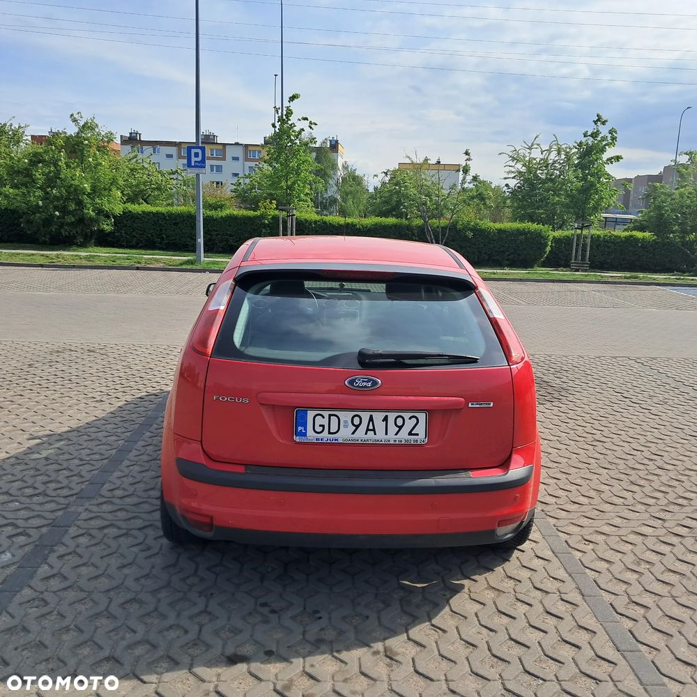 Ford Focus 1.6 16V Ambiente - 29