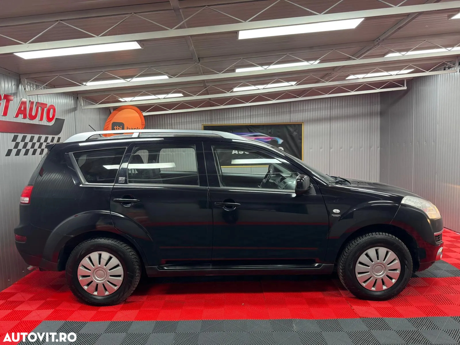 Citroën C-Crosser - 22