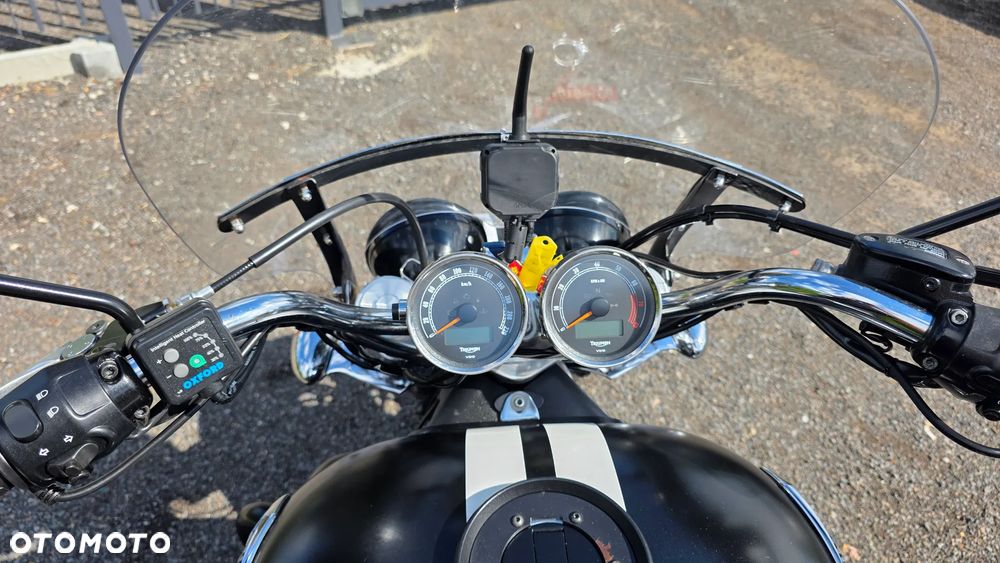 Triumph Rocket - 20