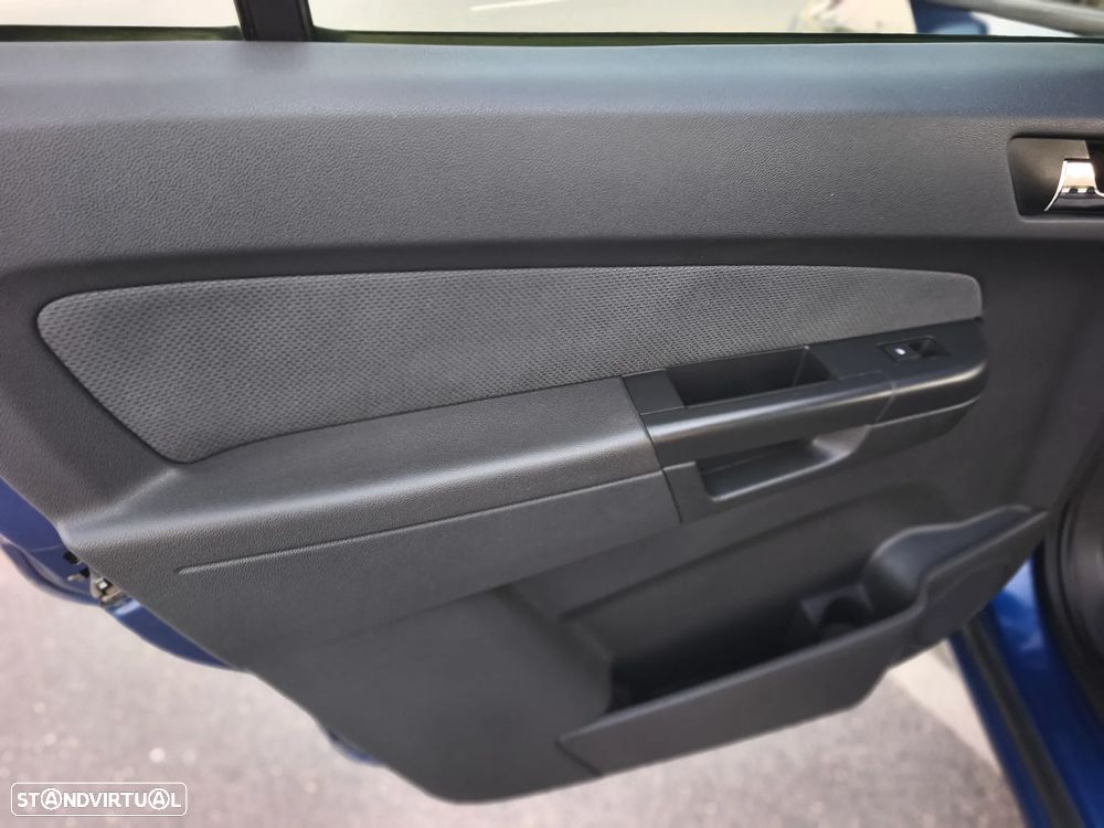 Opel Zafira 1.9 CDTi Enjoy - 14