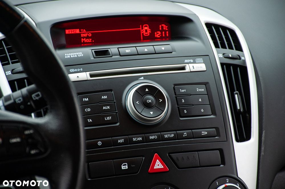 Kia Ceed 1.6 CVVT LX - 37