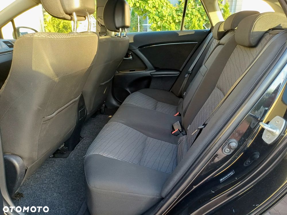 Toyota Avensis 1.8 Sol NAVI - 21