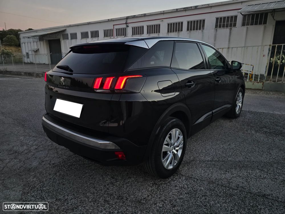Peugeot 3008 PureTech 130 Stop & Start GPF EAT8 Allure - 3
