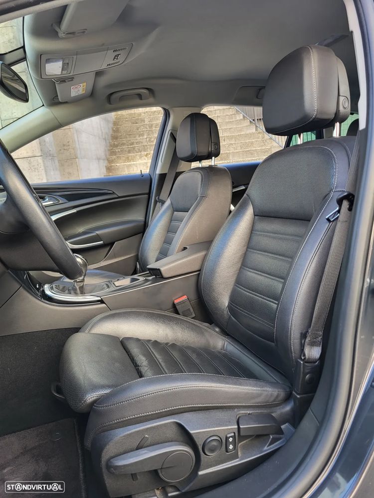Opel Insignia Sports Tourer 1.6 CDTi Executive S/S - 12
