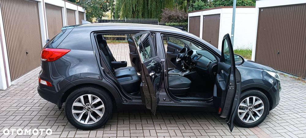 Kia Sportage 1.7 CRDI XL 2WD - 9
