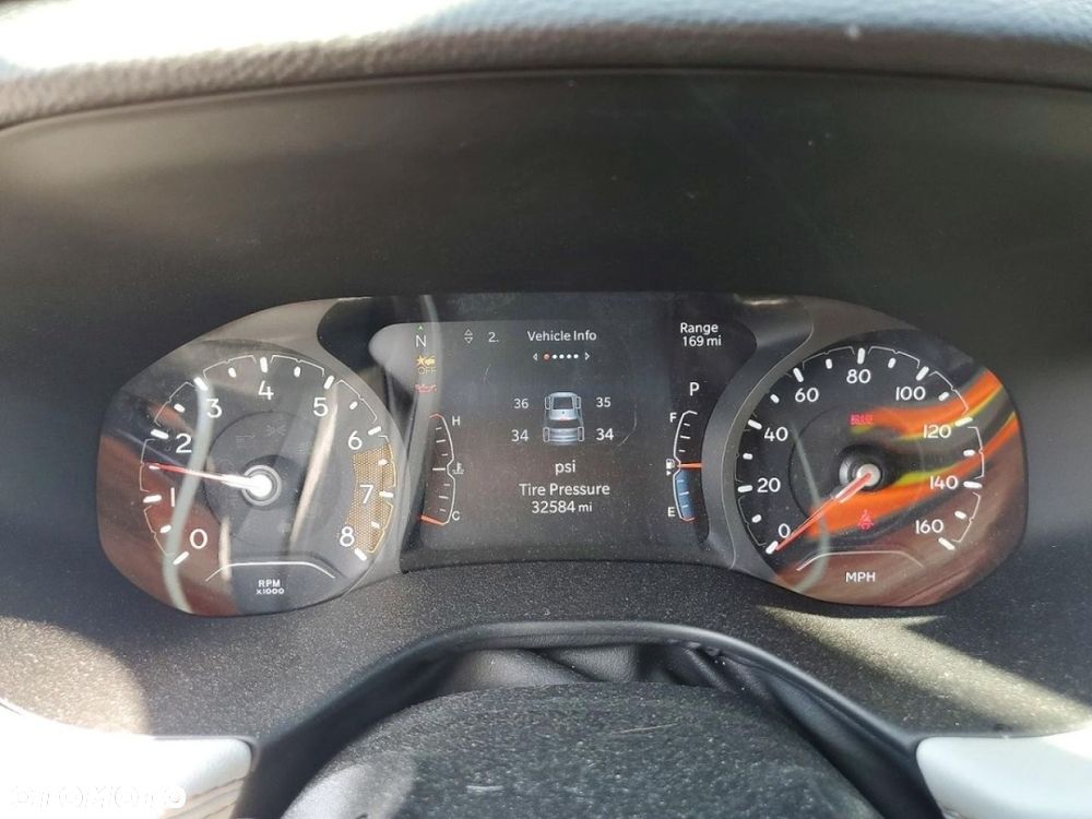 Jeep Compass - 11