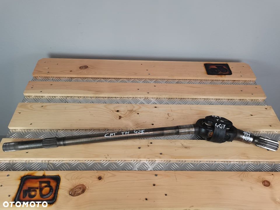 CAT TH 407 {Połoś zwolnicy Carraro} - 3