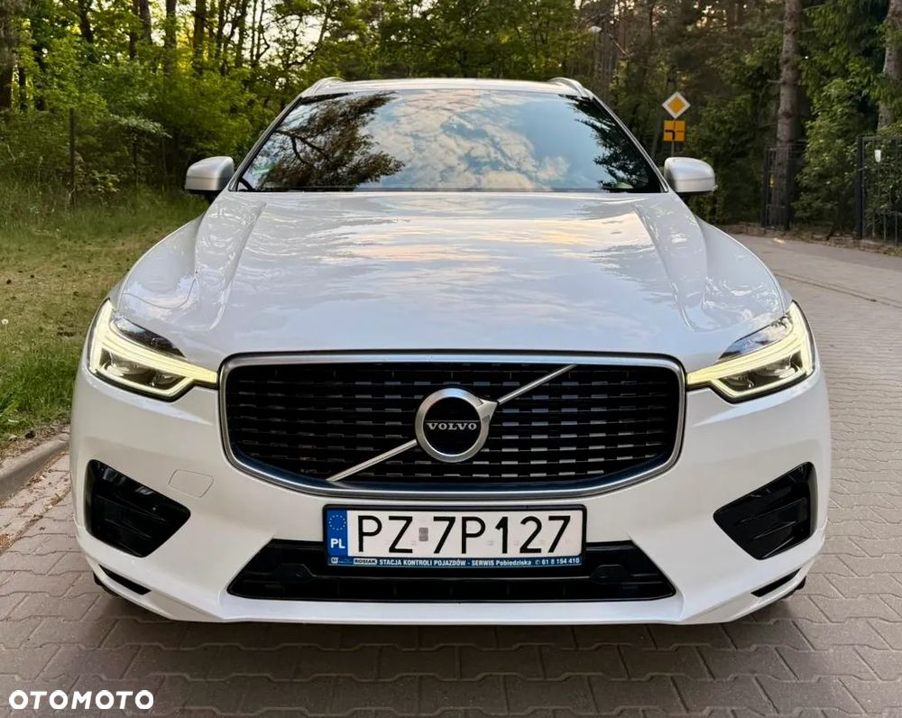 Volvo XC 60 D4 AWD R-Design - 3