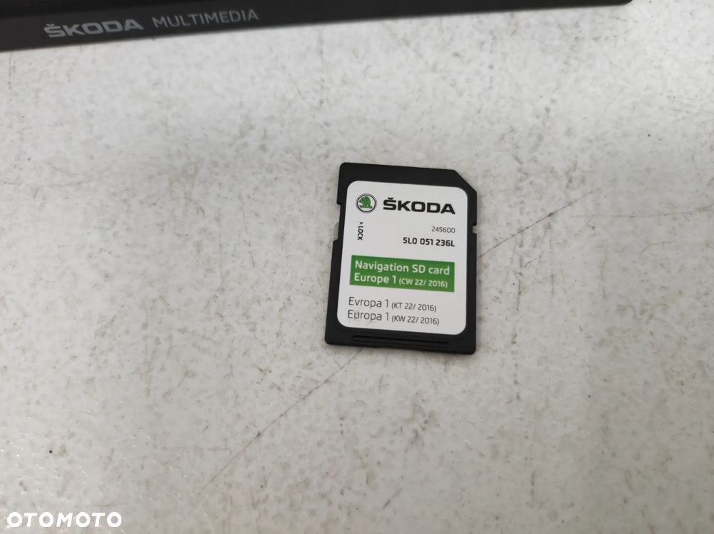 RADIO NAWIGACJA CZYTNIK SD MULTIMEDIA MMI2 SKODA OCTAVIA III 3 - 4