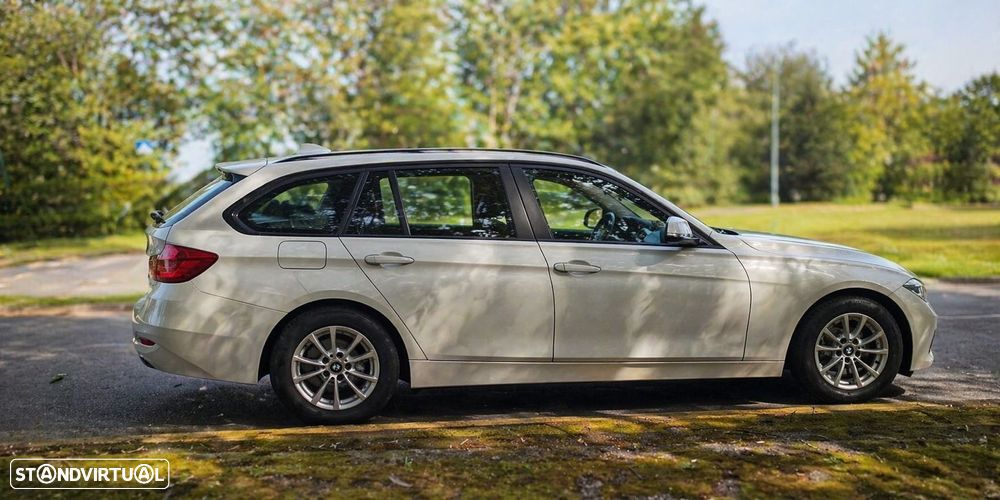 BMW 320 d Line Modern - 28
