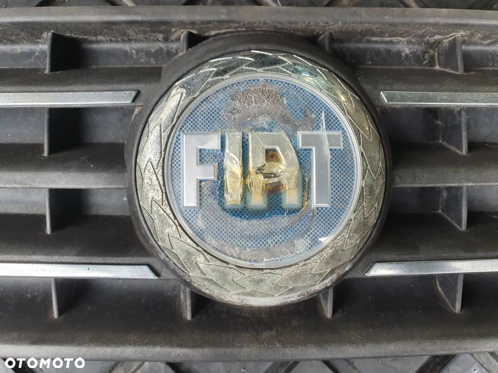 ATRAPA KRATKA CHŁODNICY GRILL FIAT PUNTO II FL  99-03 LIFT 46849441 - 2