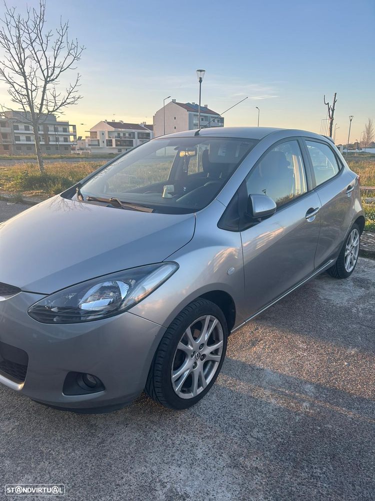 Mazda 2 1.3 MZR 90th Anniversary - 5