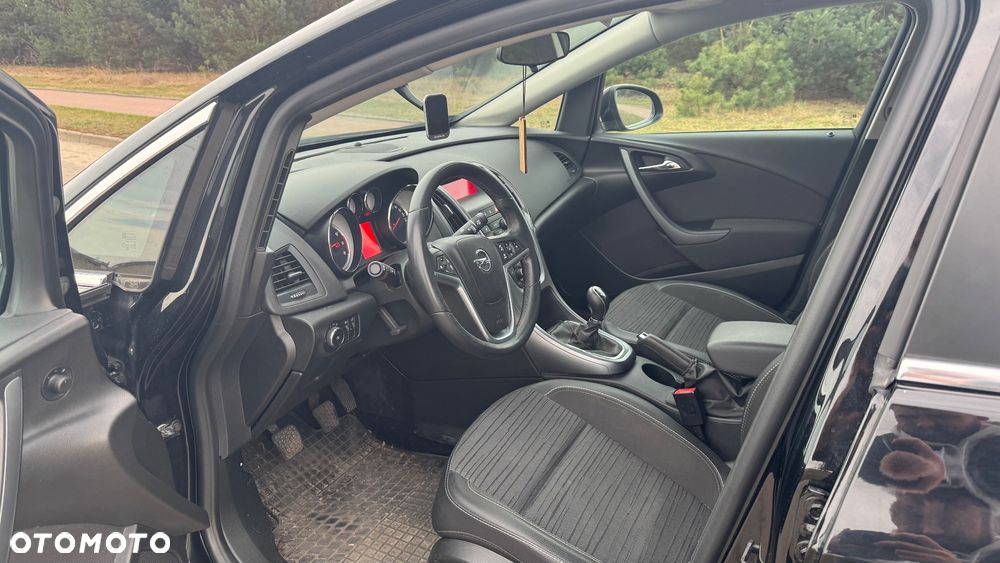 Opel Astra 1.4 T Executive EU6 - 13