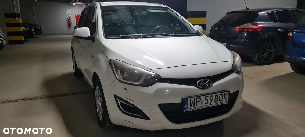 Hyundai i20 1.4 CRDI Comfort - 9