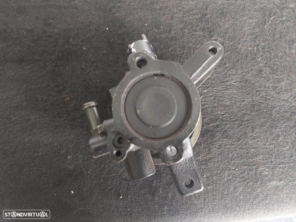 Bomba Direção Assistida Hidraulica Toyota Corolla 1.4 - 3