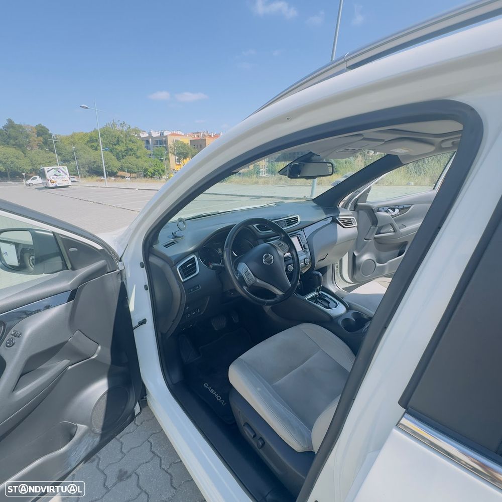 Nissan Qashqai 1.6 dCi Tekna Premium Alcantara RS Xtronic - 17
