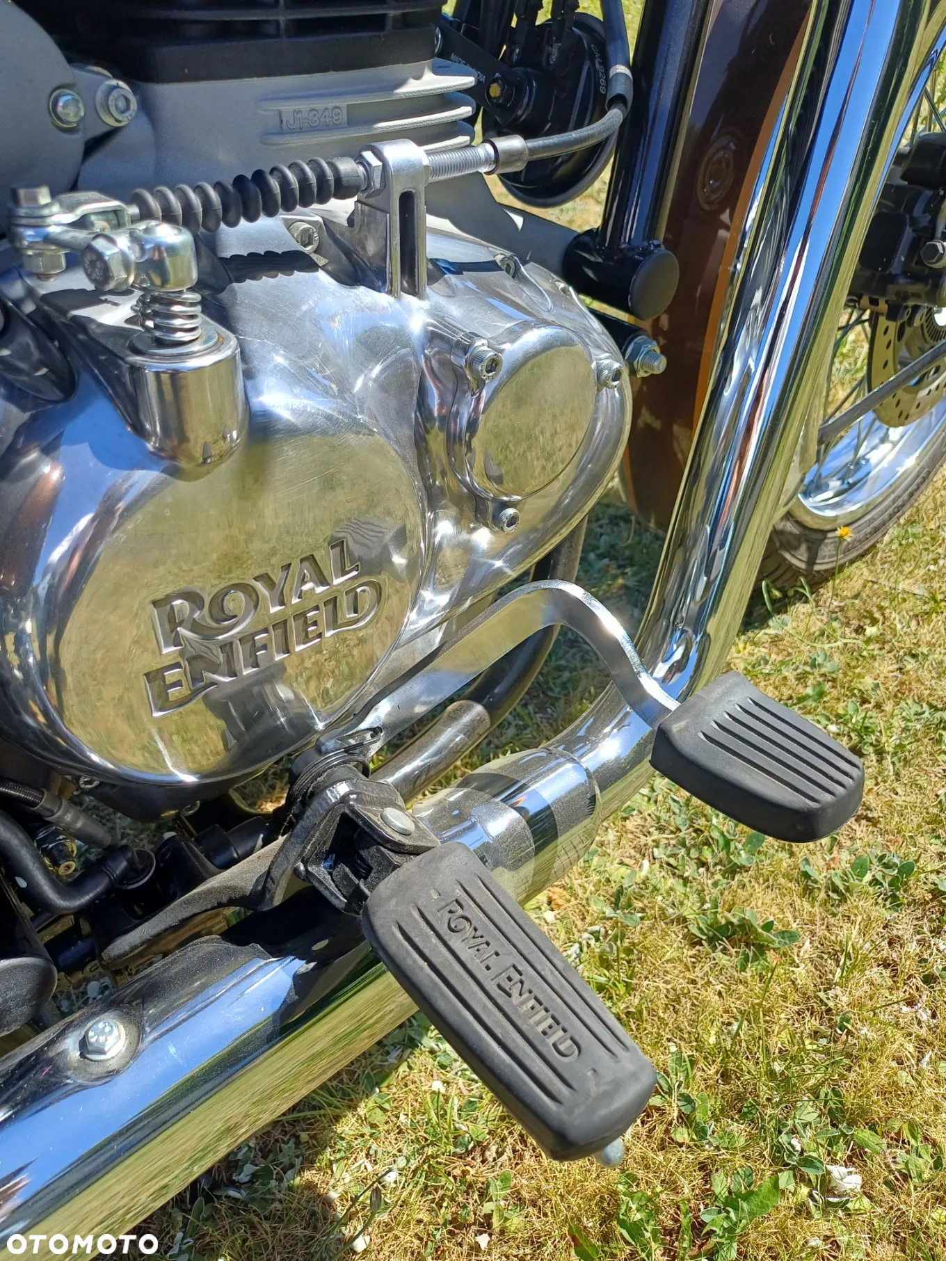 Royal Enfield Bullet 350 - 3