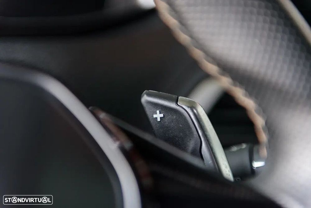 Peugeot 3008 1.5 BlueHDi GT EAT8 - 51