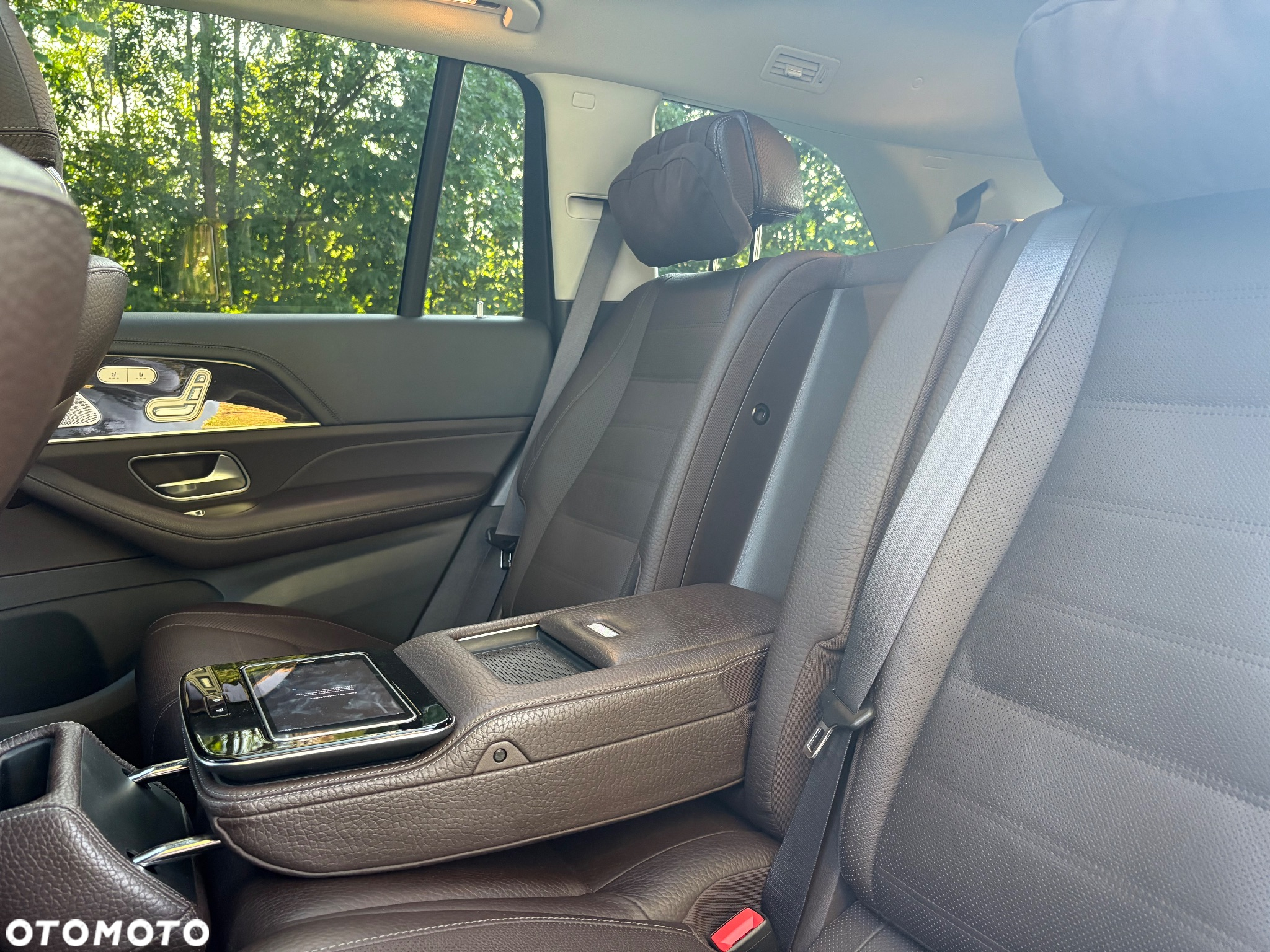 Mercedes-Benz GLS 400 d 4-Matic - 16
