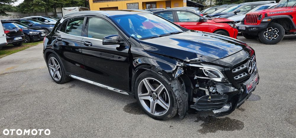 Mercedes-Benz GLA 200 (CDI) d 7G-DCT AMG Line - 2