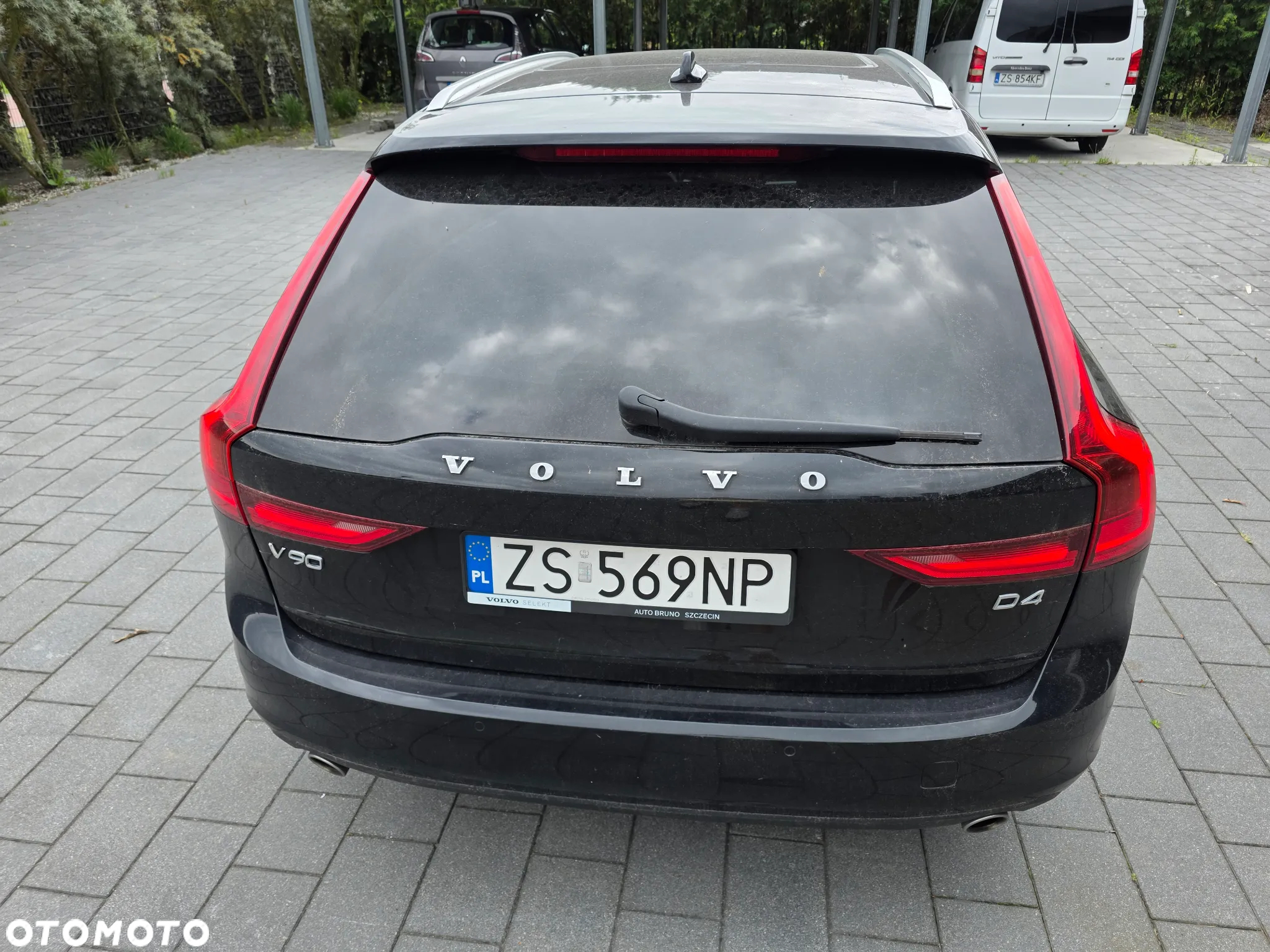 Volvo V90 D4 Inscription - 19