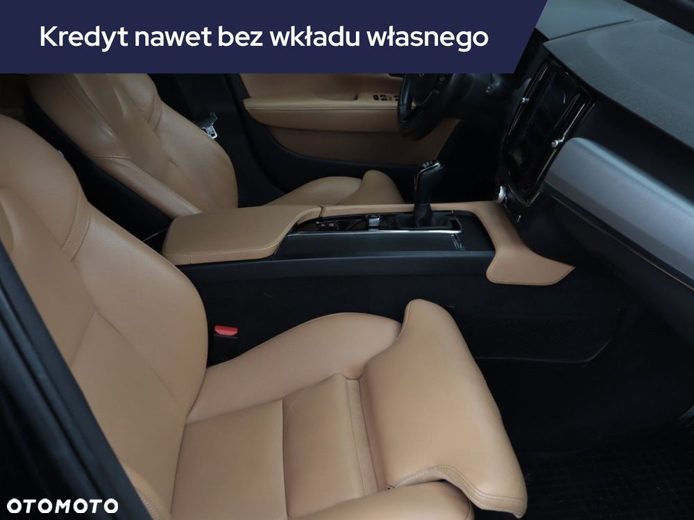 Volvo V90 - 11