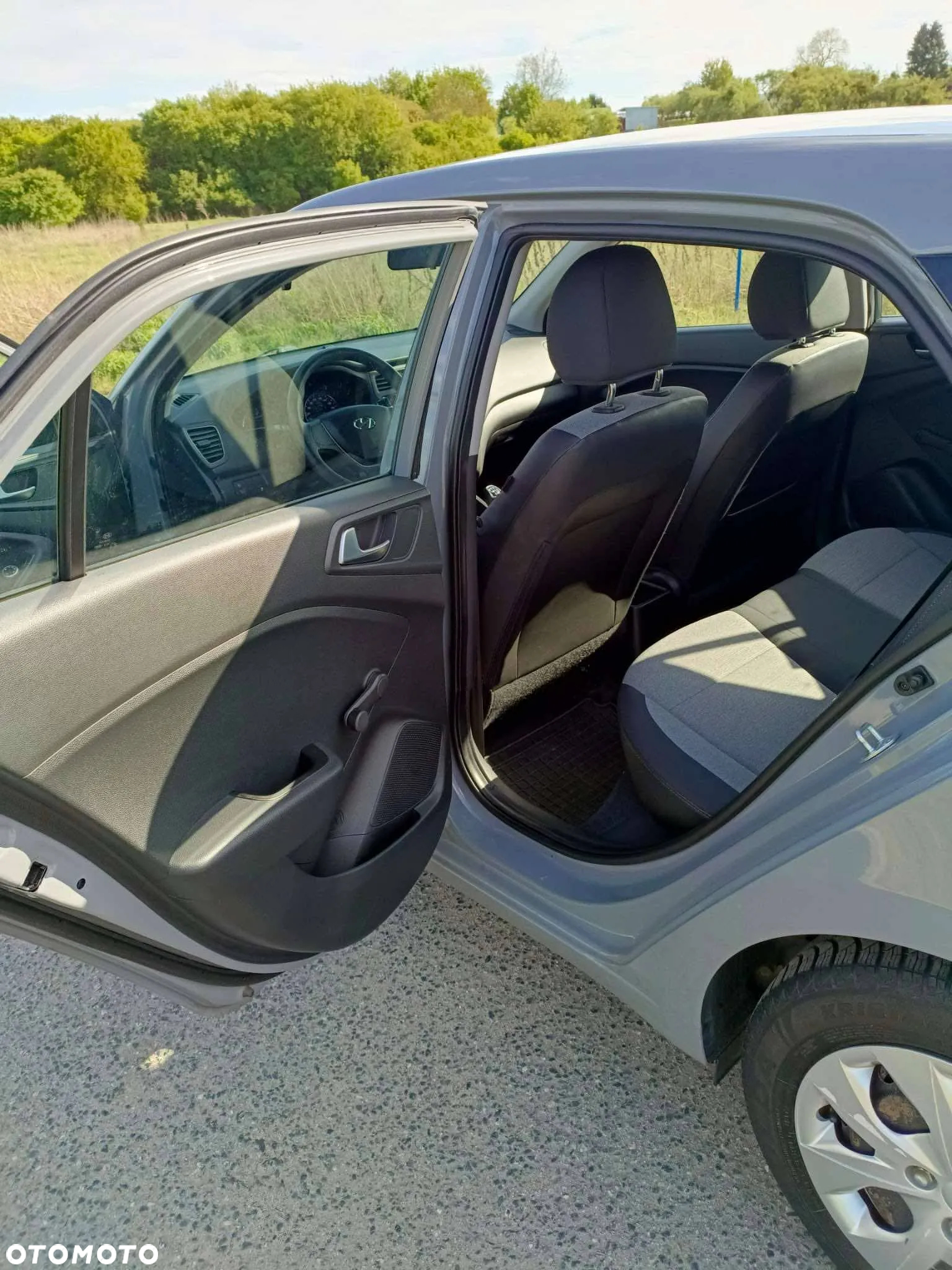 Hyundai i20 1.1 CRDi Comfort - 8