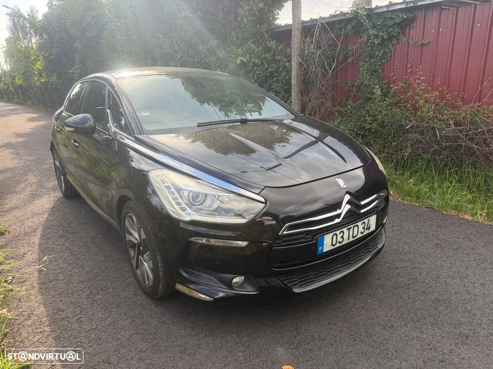 Citroën DS5 BlueHDi 120 Chic - 1