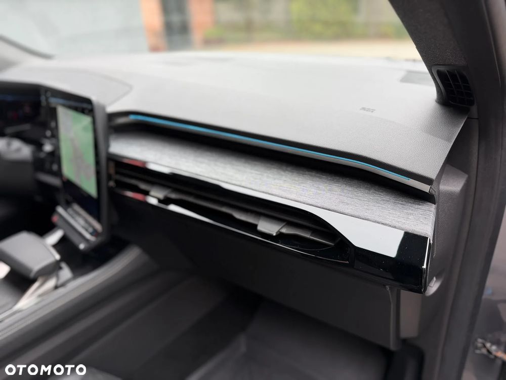 Renault Austral 1.3 TCe mHEV Techno - 9