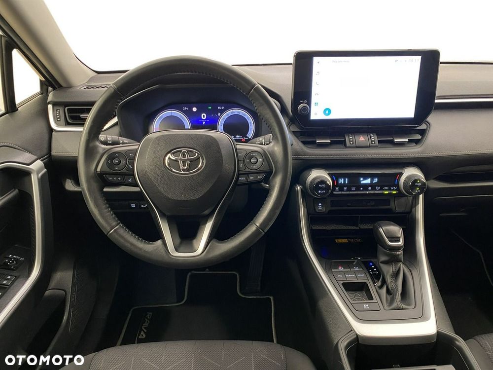 Toyota RAV4 - 10