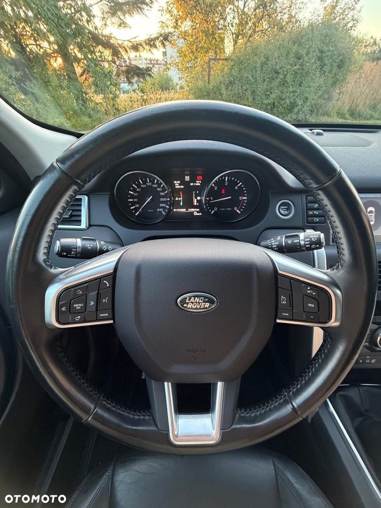 Land Rover Discovery Sport - 33