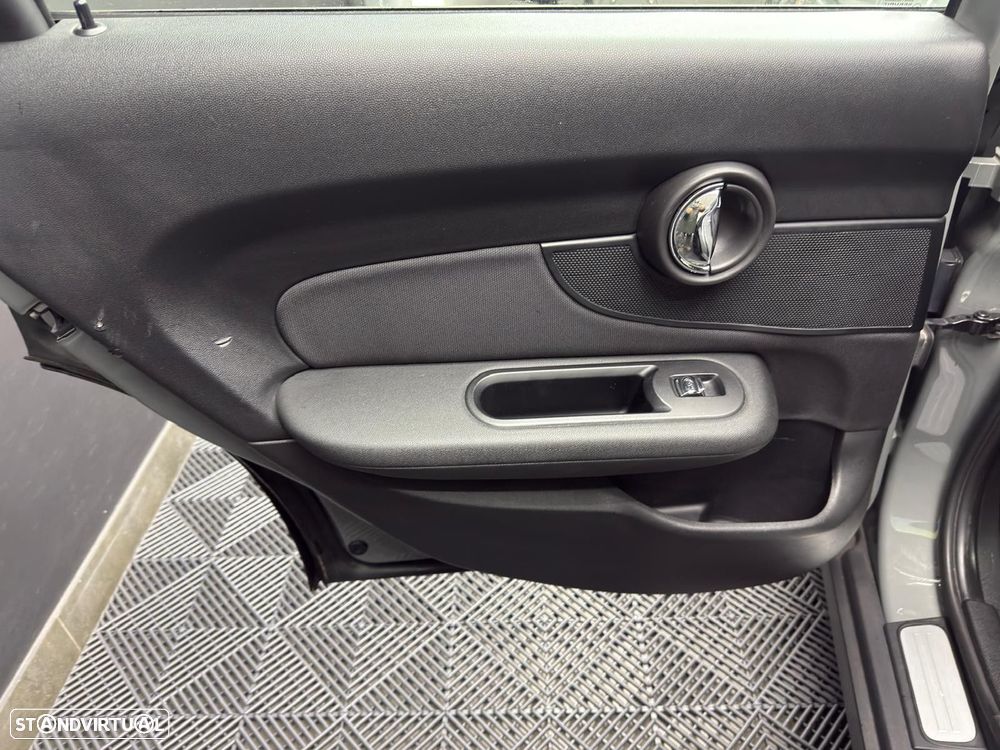 MINI Clubman One D Sport Edition - 27